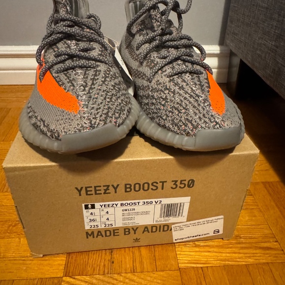 Yeezy sply-350 - Picture 2 of 5
